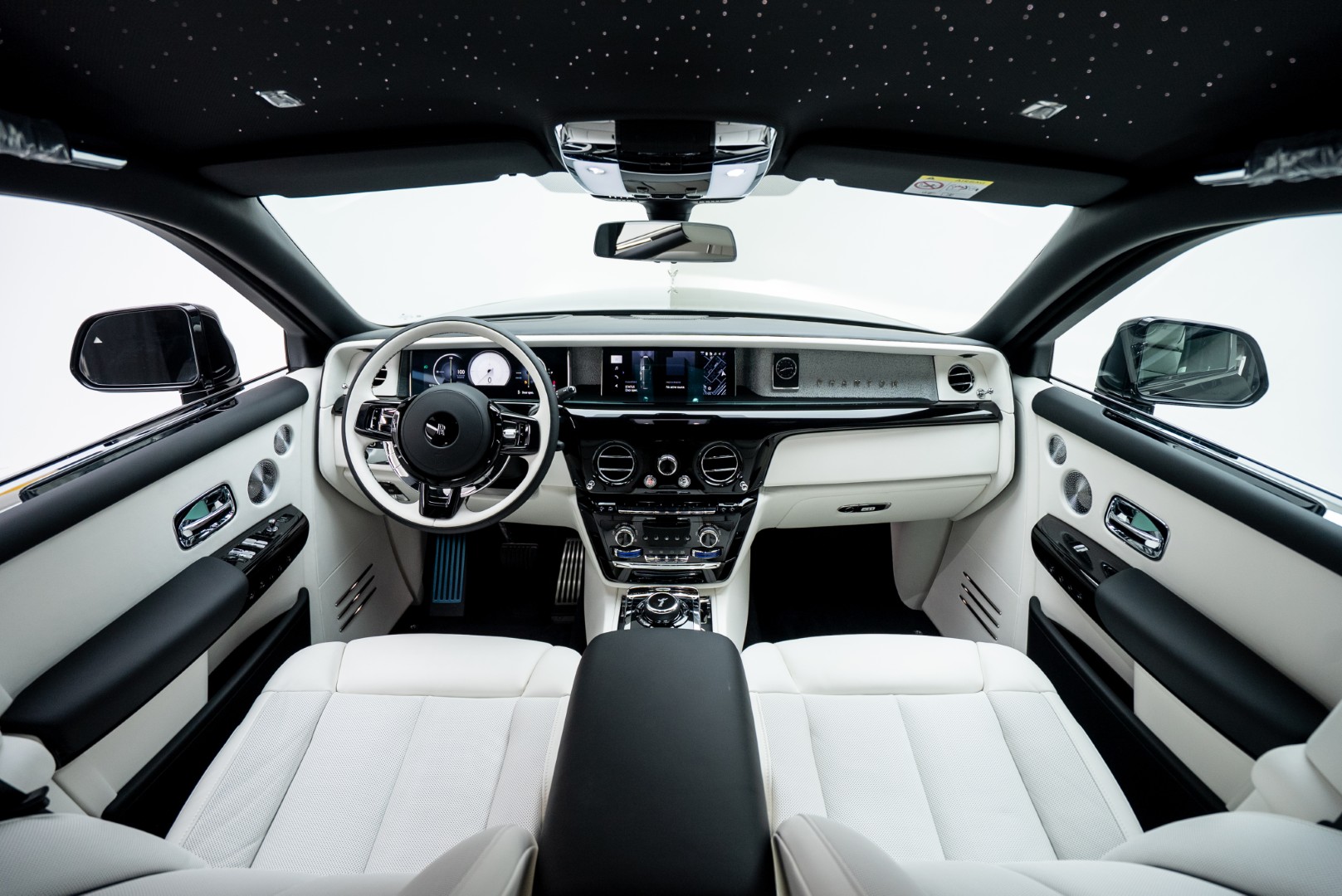 2026 ROLLS ROYCE PHANTOM EWB | GCC | MAIN DEALER WARRANTY SERVICE | VIP REAR SEATS